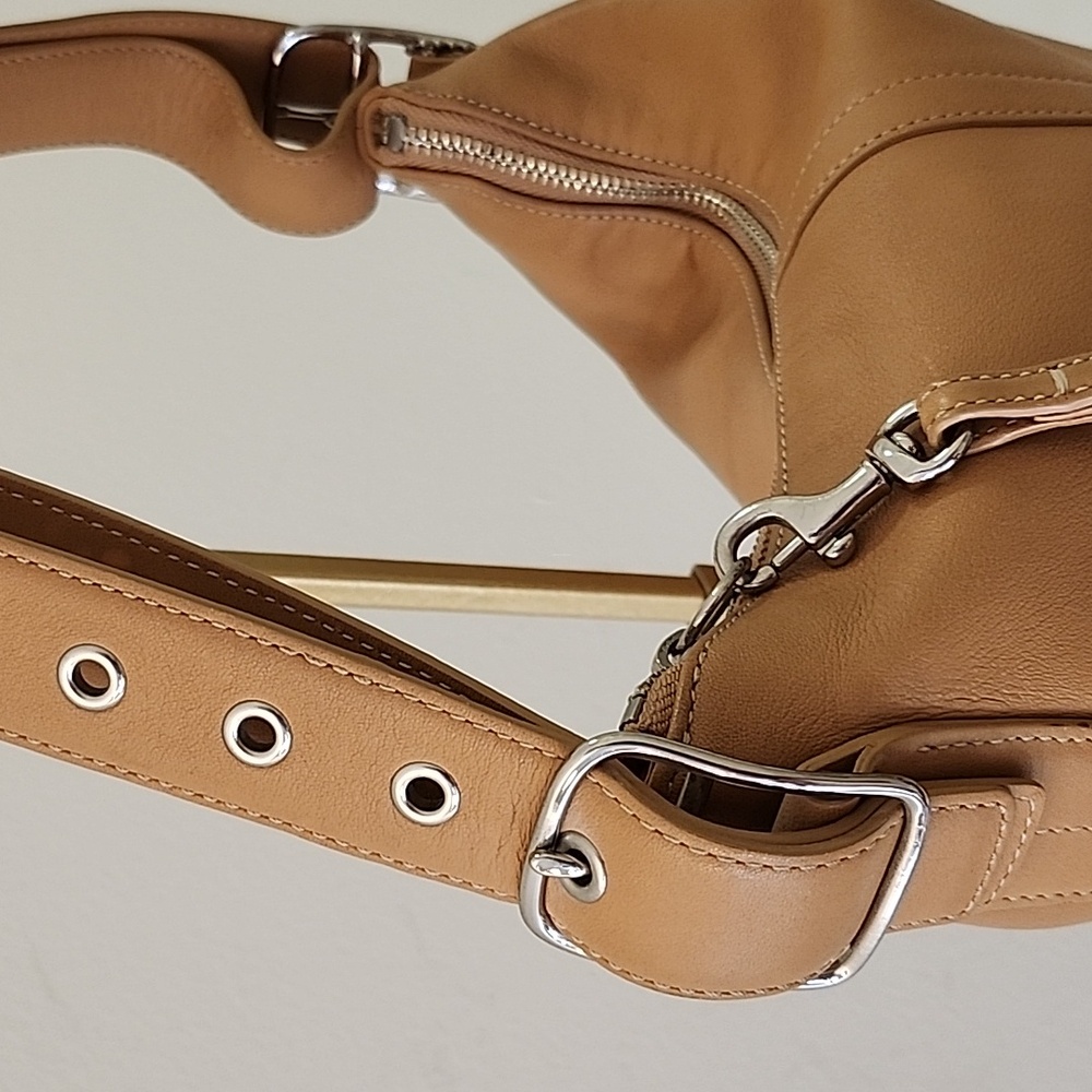 Vintage Coach Legacy slim shoulder crossbody/Hobo bag tan leather - Picture 7 of 16